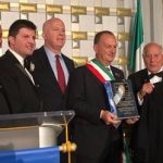 Il sindaco Cuomo di Sorrento insignito dell’ “International Man of the year Award”
