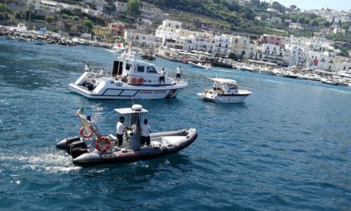 Capri, controlli in mare della Guardia Costiera