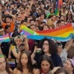 Offese ed insulti contro gli attivisti del Sorrento Pride: “A voi le pietre”