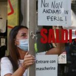 Covid, l’estate amara del commercio: a Napoli rinuncia alle ferie il 40% dei negozi