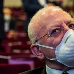 Vincenzo De Luca: mascherine in strutture sanitarie e nei mezzi di trasporto (Video)