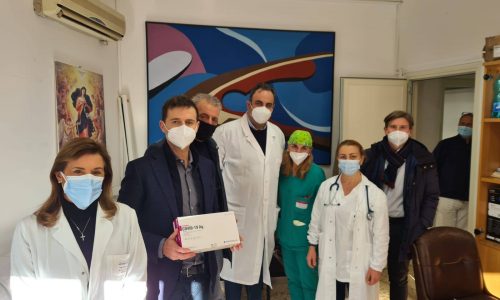 Ospedale di Sorrento, donati dal Comune 750 test antigenici