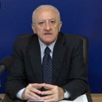 Presidente De Luca: “Un lockdown per i No Vax ‘lungo, serio e controllato’”