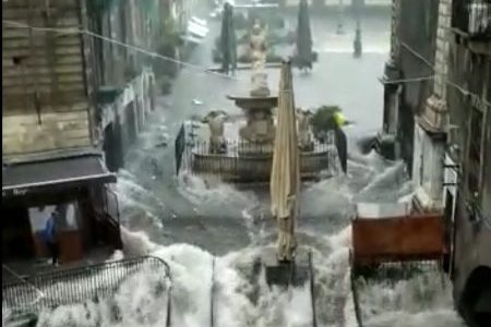 Solidarietà e vicinanza alla Sicilia e Catania colpite dall’alluvione