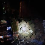 Piano, auto colpita dal crollo di un muro (VIdeo)