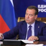 Russia, Medvedev: “Armi a Ucraina approssimano apocalisse nucleare”